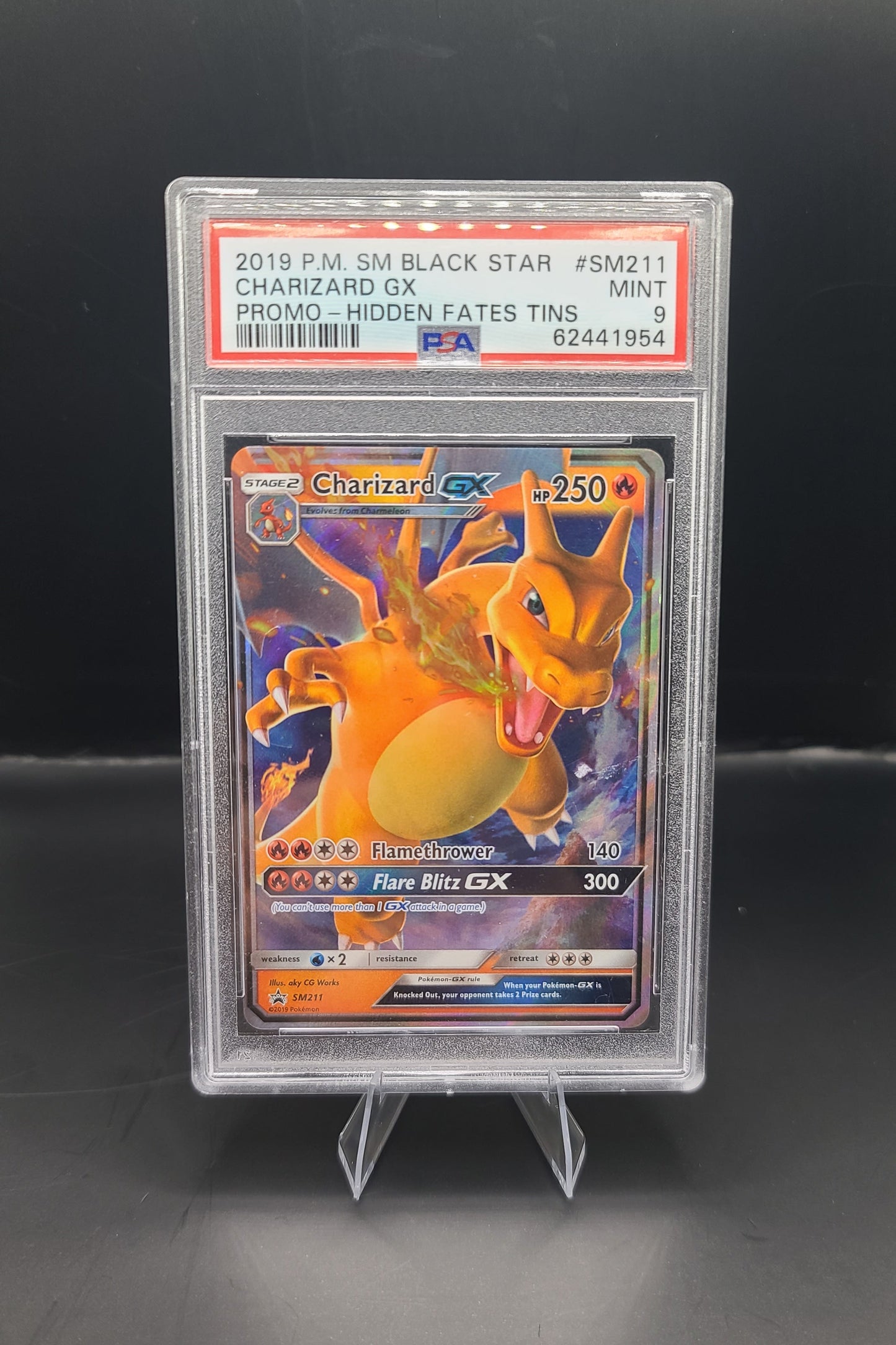 Charizard GX [SM211]
